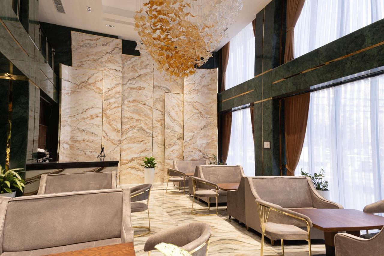 Hotel Mir Luxe Plaza Taschkent Exterior foto